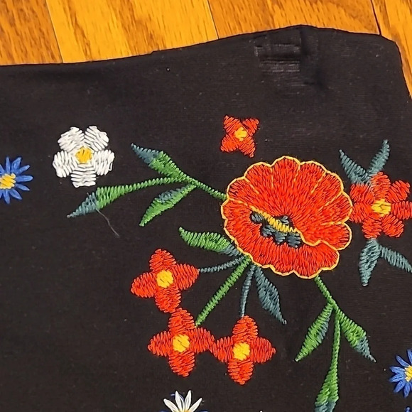 French Connection Skirt - Picture 6 of 6